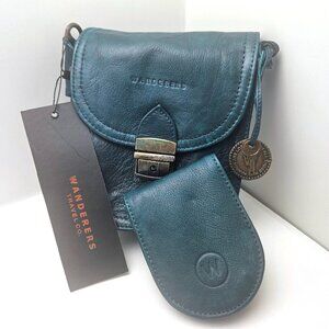 NWT  Wanderers Travel Co Glastonbury Crossbody Bag Teal Azzurra Leather & Wallet